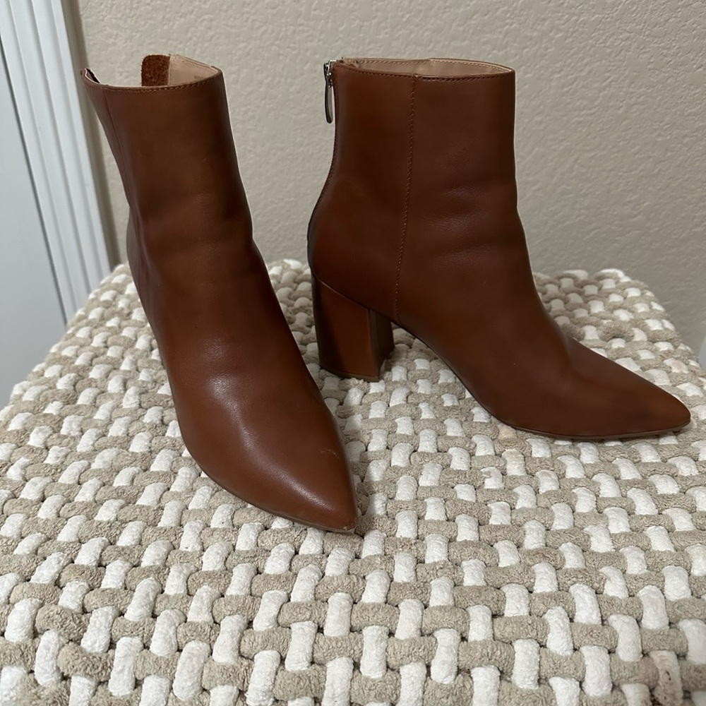 Elegant Brown Ankle Boots